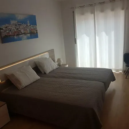 Reis Holidays Апартаменты *